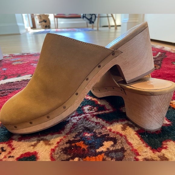 Madewell Ayanna clog in Acorn - Picture 2 of 5